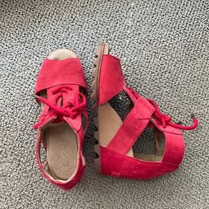 Sorel wedge leather sandals